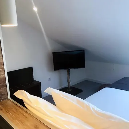 Promar - Eco & 3* Maceira (Lisbon)